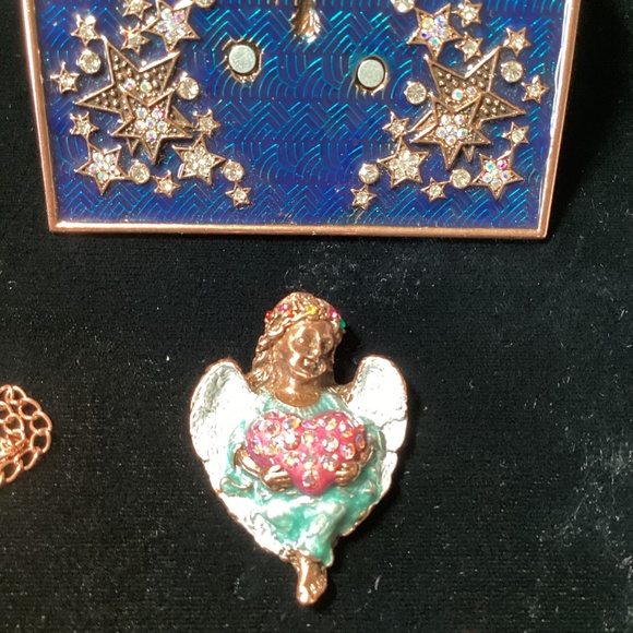 Kirks Folly trinket box with removable angel - Picture 3 of 8